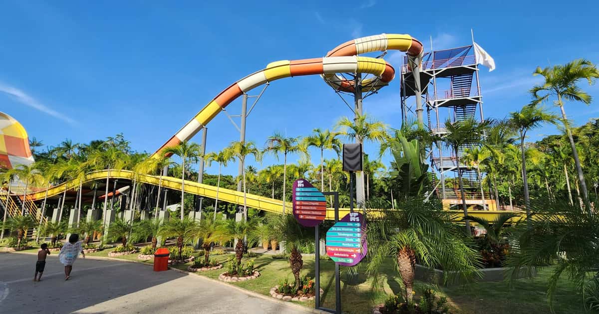 Parque aquático dá acesso gratuito durante uma semana para aniversariantes