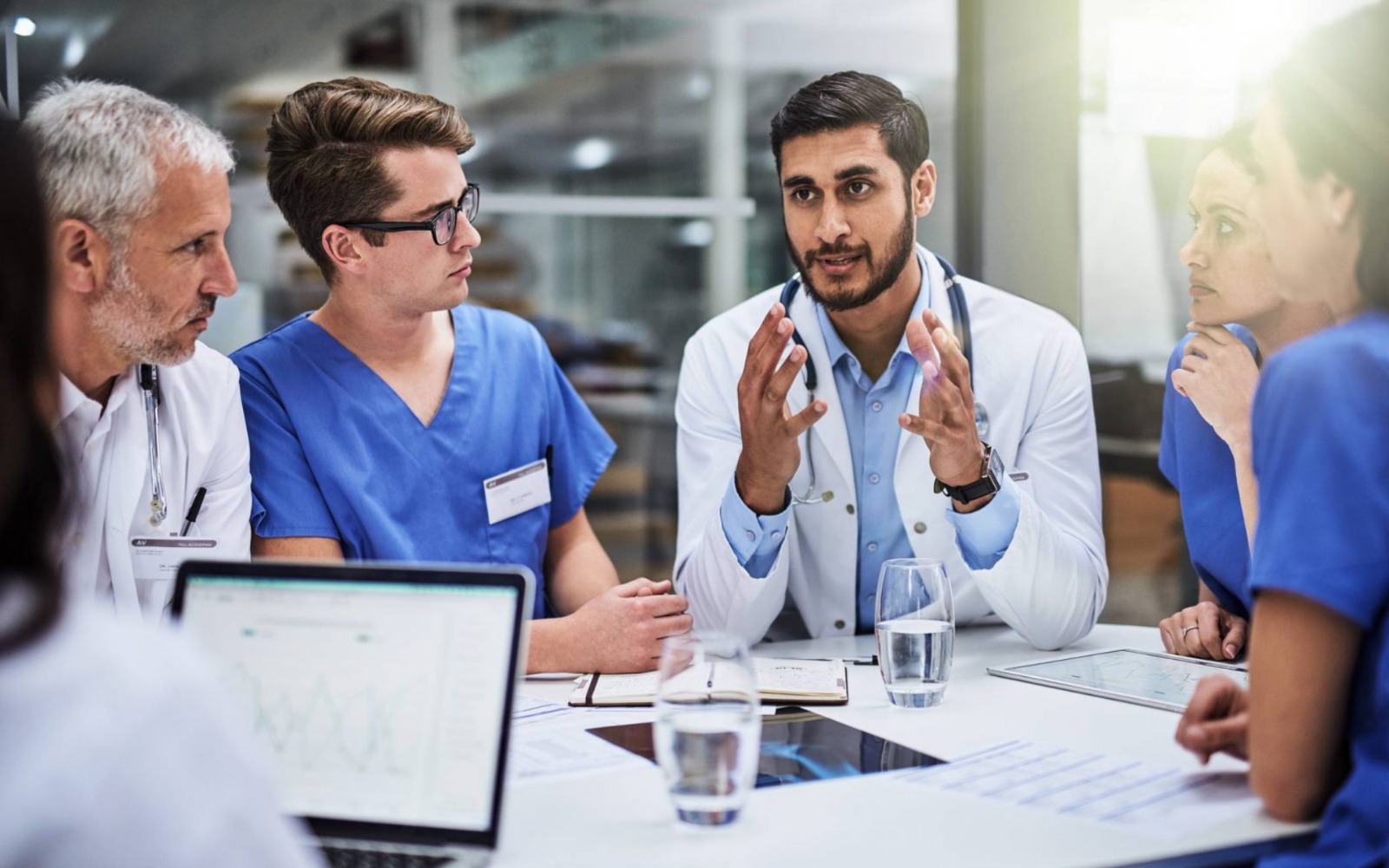 Inovara Consultoria: Excelência em consultoria empresarial para Clínicas, Consultórios e Hospitais